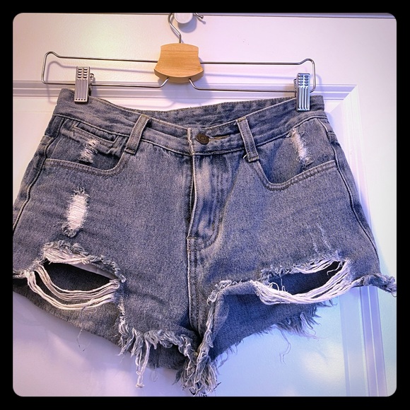 Distressed high rise denim shorts - Picture 1 of 2
